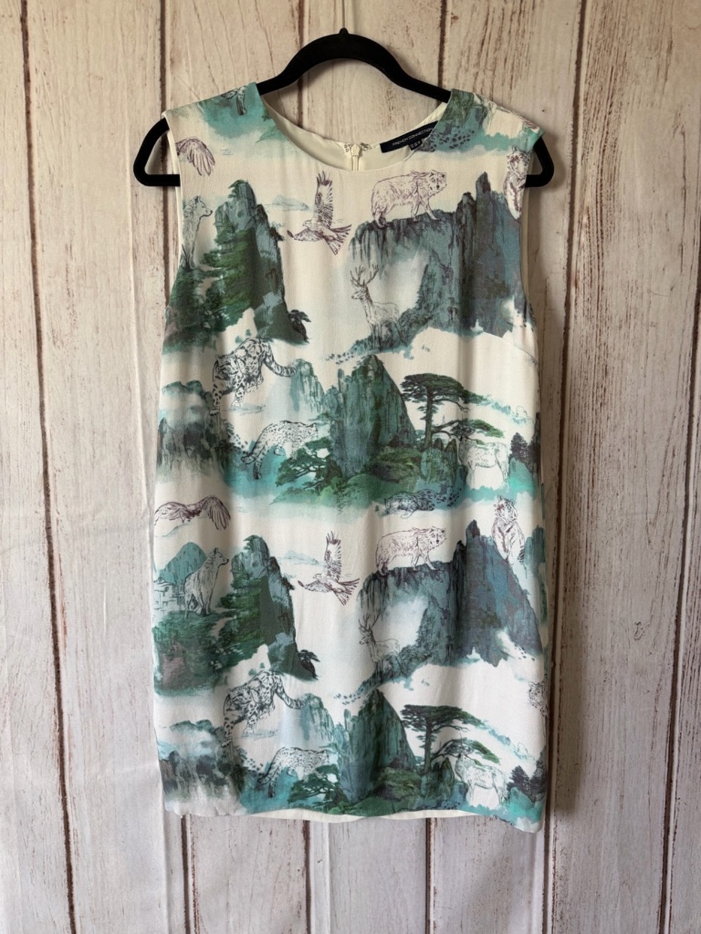French Connection Mountain Animal Print Sleeveless Mini
Dress Size 2
